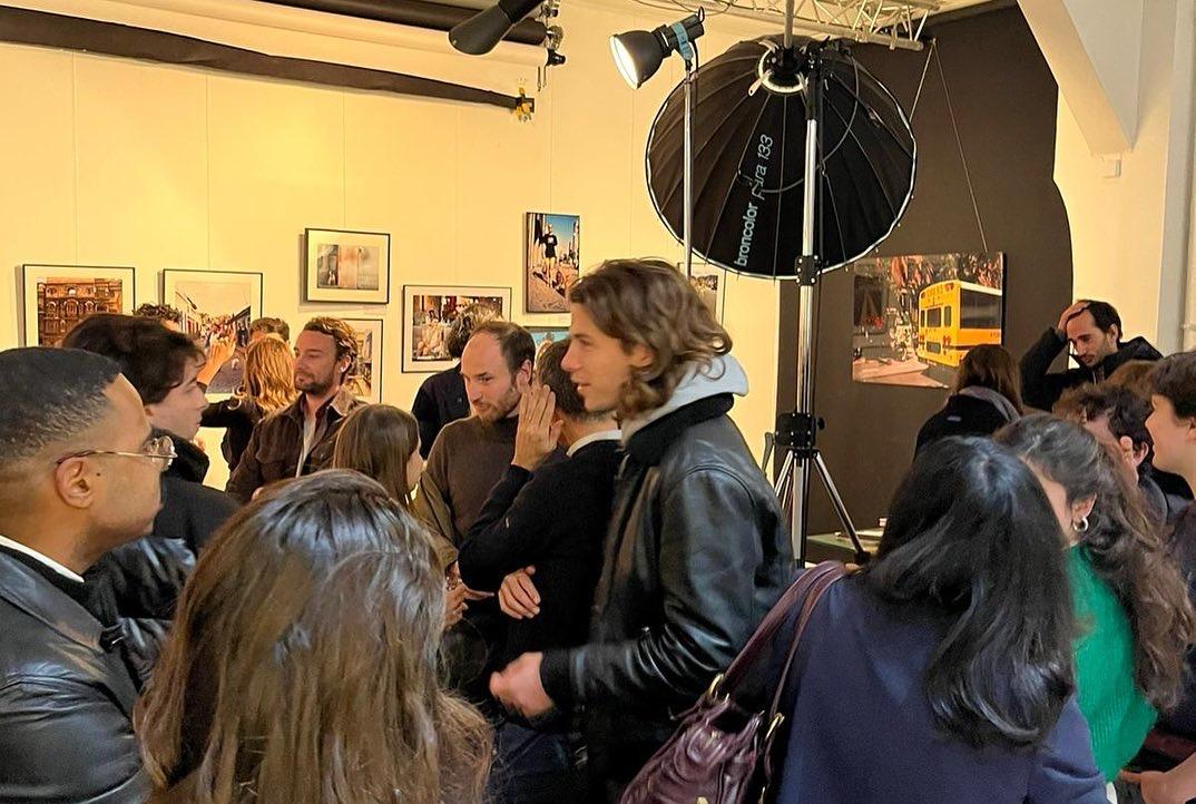 C'était à cause du soleil — exhibit