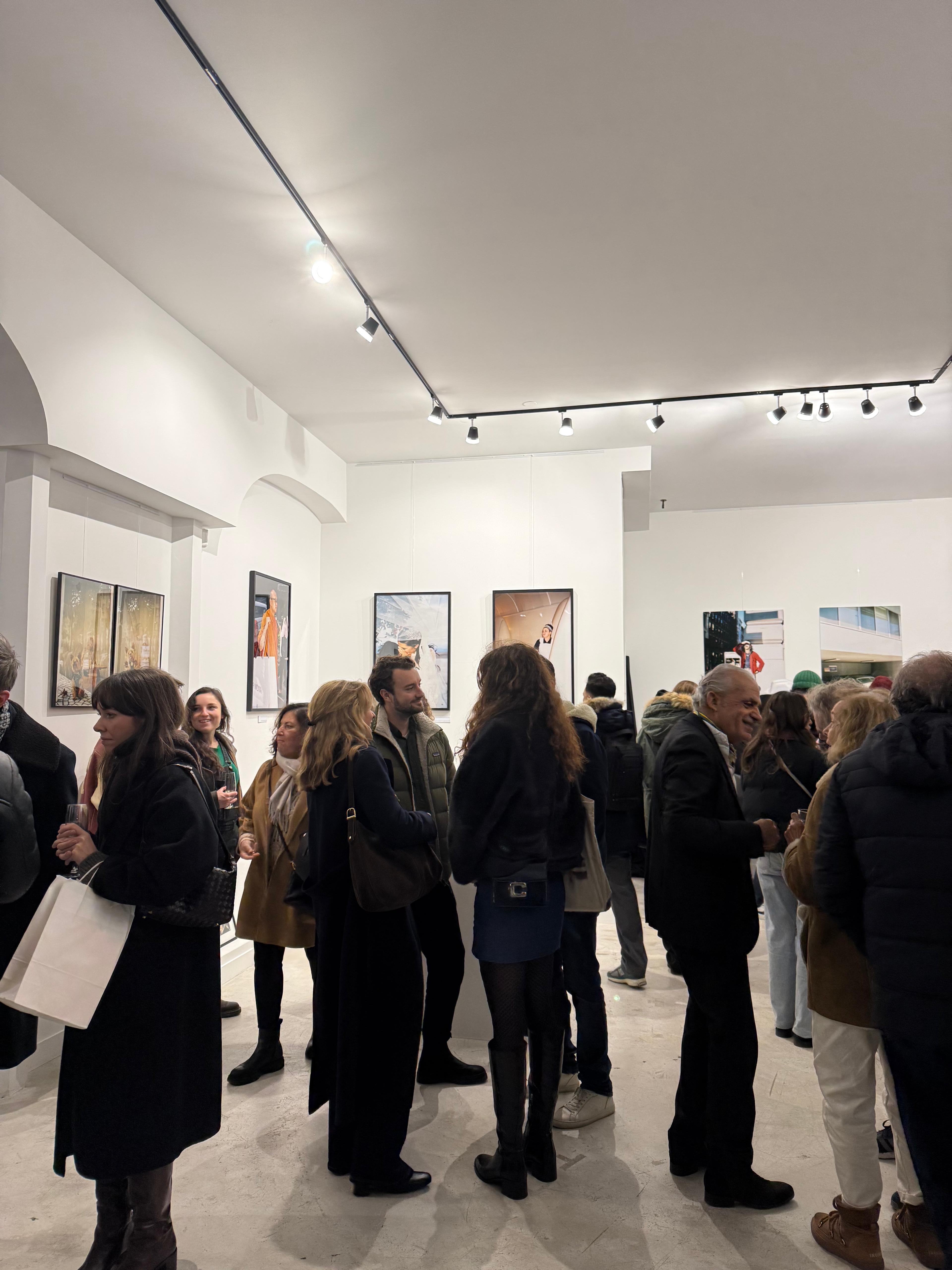 Il suffirait de presque rien — exhibit